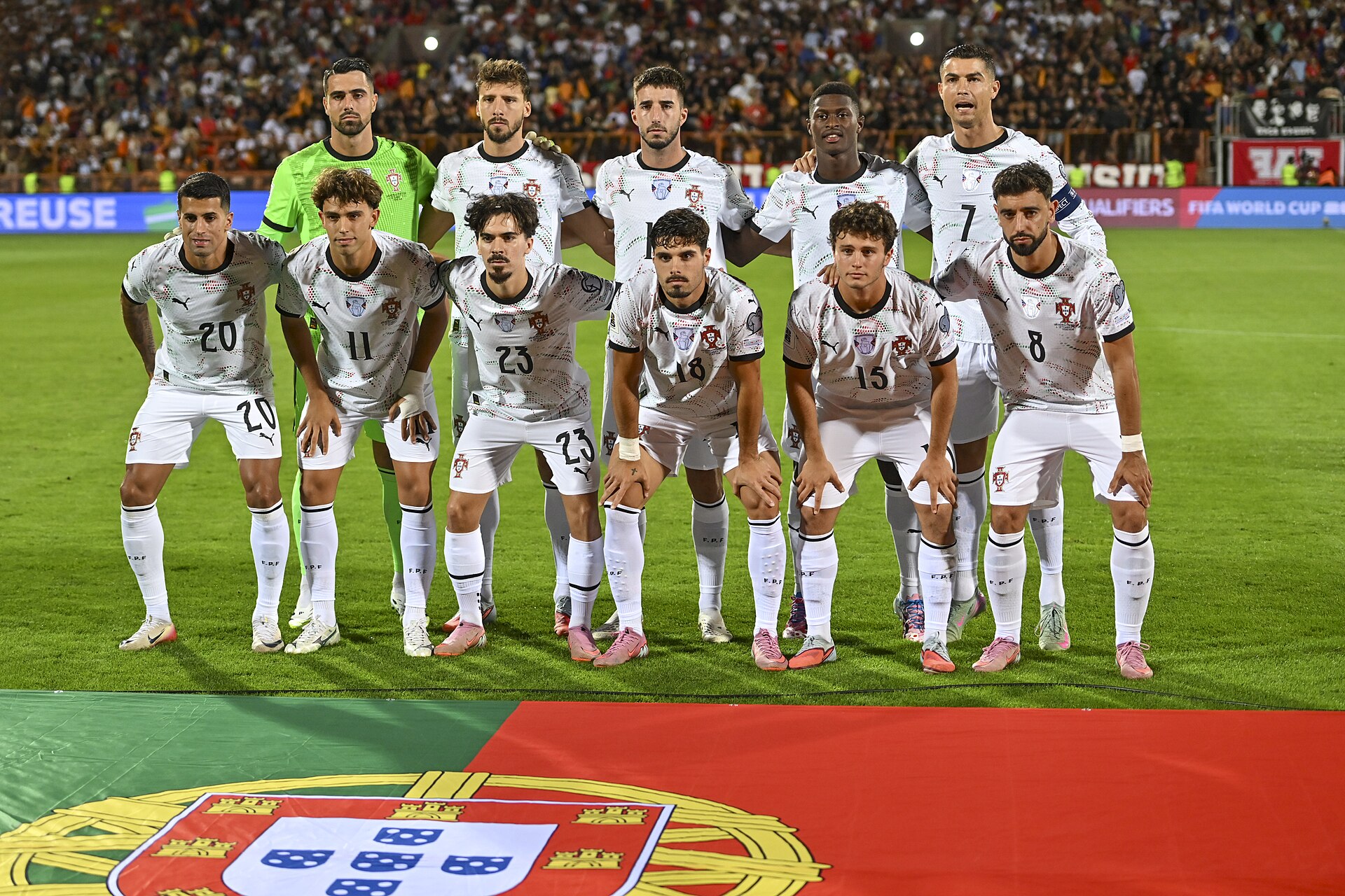 Piłkarze reprezentacji Portugalii przed meczem z Armenią w Erywaniu w 2025 roku